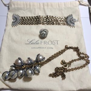 LULU FROST RARE DACADE SIMULATED PEARL jewelry set